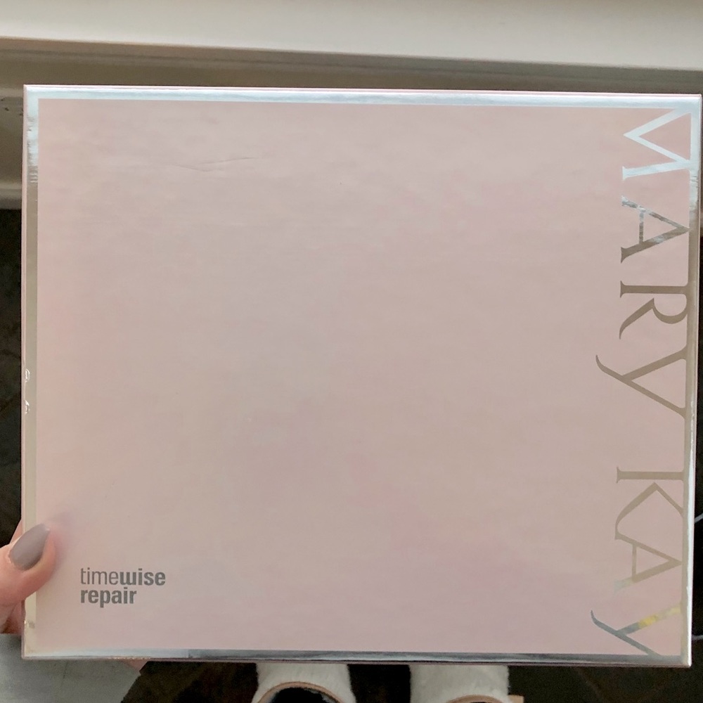 Mary Kay EMPTY Gift Set Box